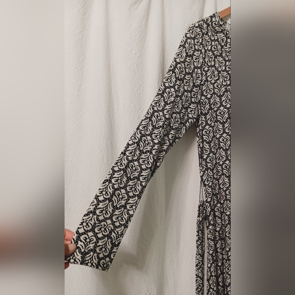 Soft Surroundings Black White Faux Wrap Front Jersey Knit Maxi Dress Size SP - Picture 3 of 11
